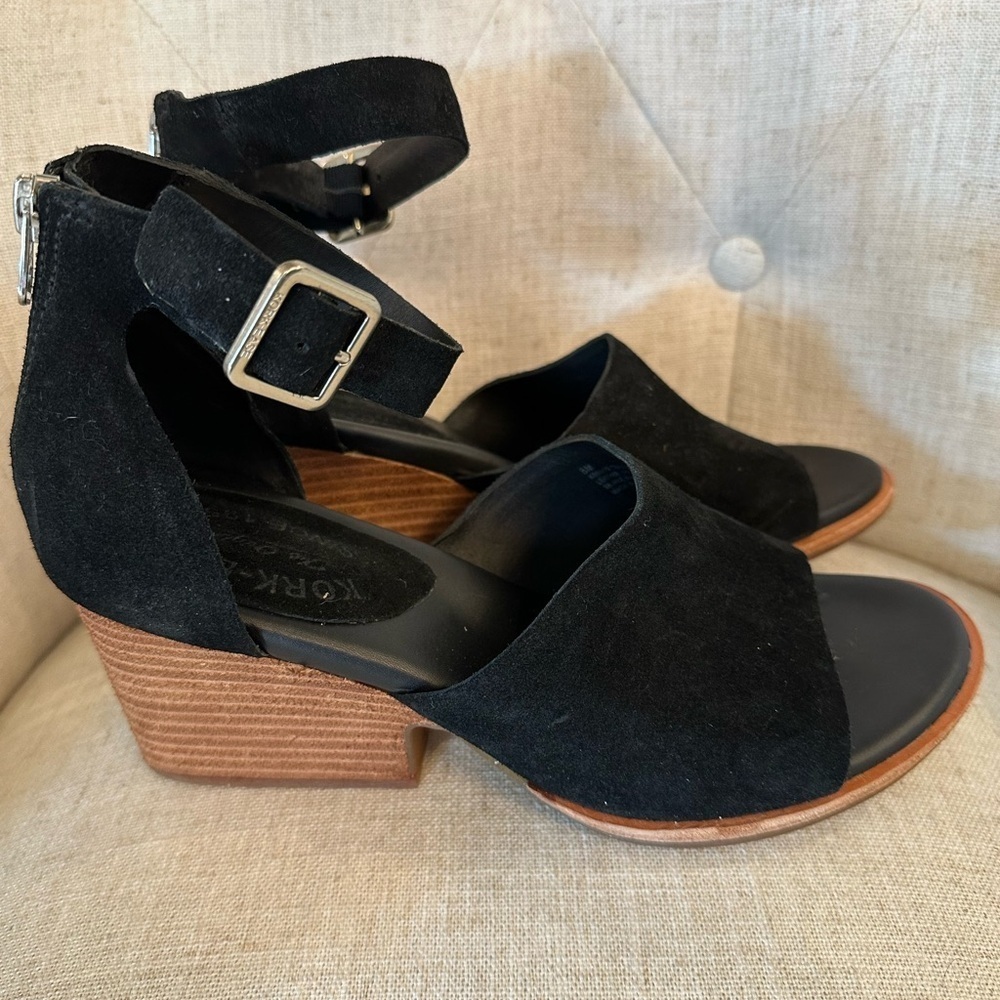 KORK-EASE Gazania Block Heel Sandal Black Suede Leather Ankle Strap Size 8 NEW